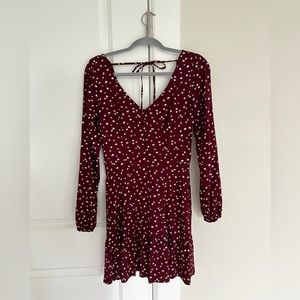 hollister burgundy long sleeved floral mini dress